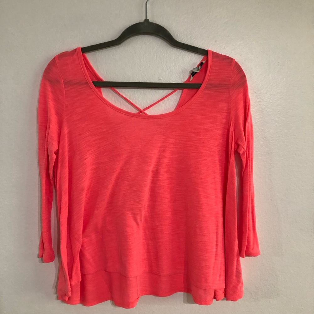 3/4 sleeved shirt